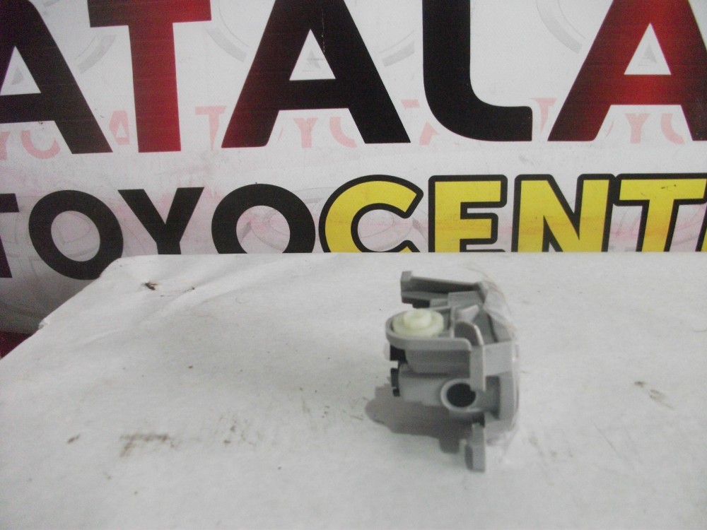 2019-2020 COROLLA SİS FAR SOKETLİ SAĞ