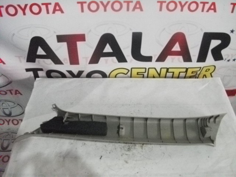 2009 COROLLA ÖN DİREK BAKALİT