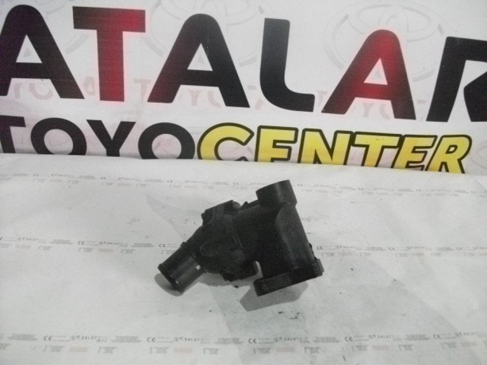 2010 AVENSİS TERMOSTAT KAPAĞI