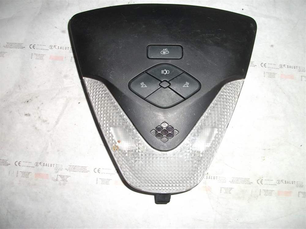 Toyota C-hr Tavan Aydınlatma