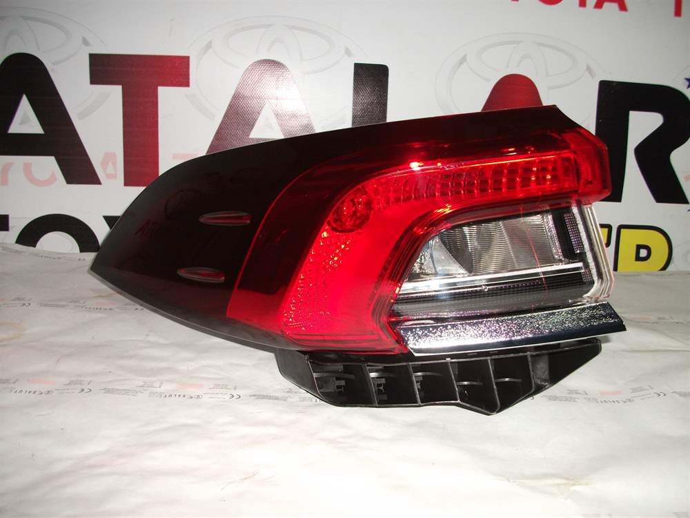 Toyota Corolla Dış Stop Sol 2020