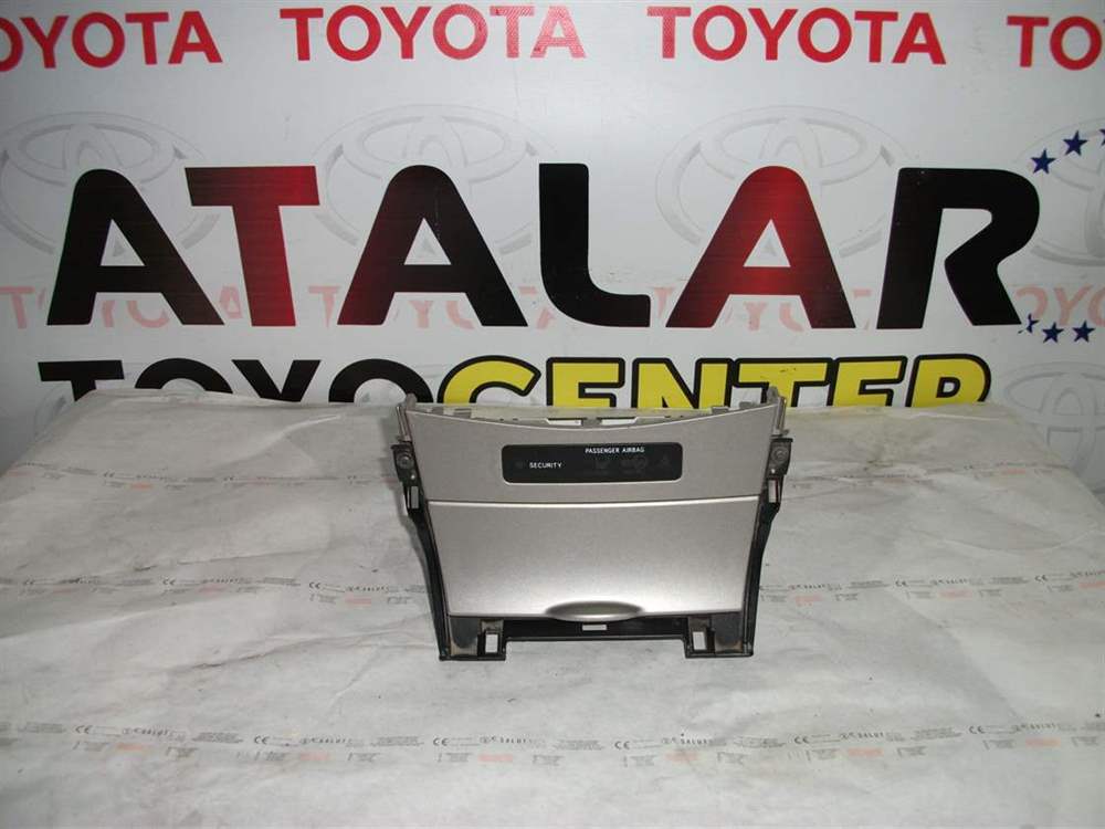 Toyota Corolla Kulluk 2010-12 Orjinal