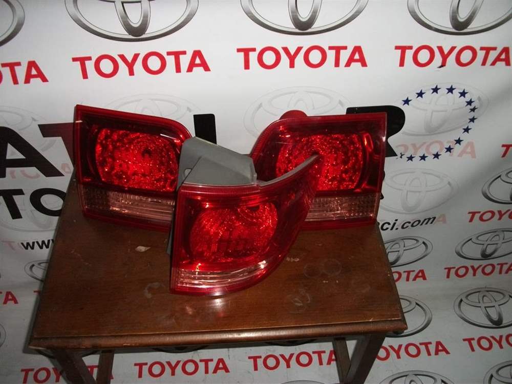 Toyota Fortuner Arka Stop Lamba Takımı