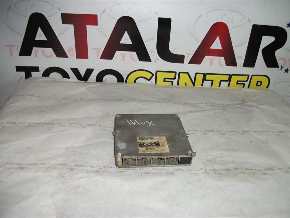 Toyota Hi-Lux Beyin 89661 0K011