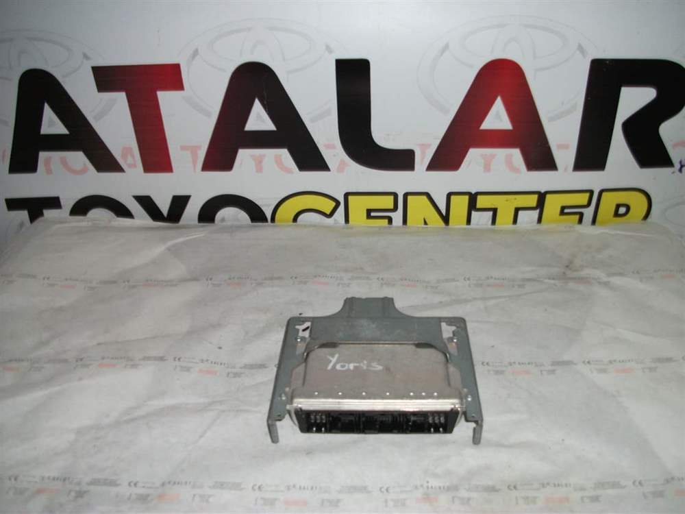Toyota Yaris Beyin 89661-0D220