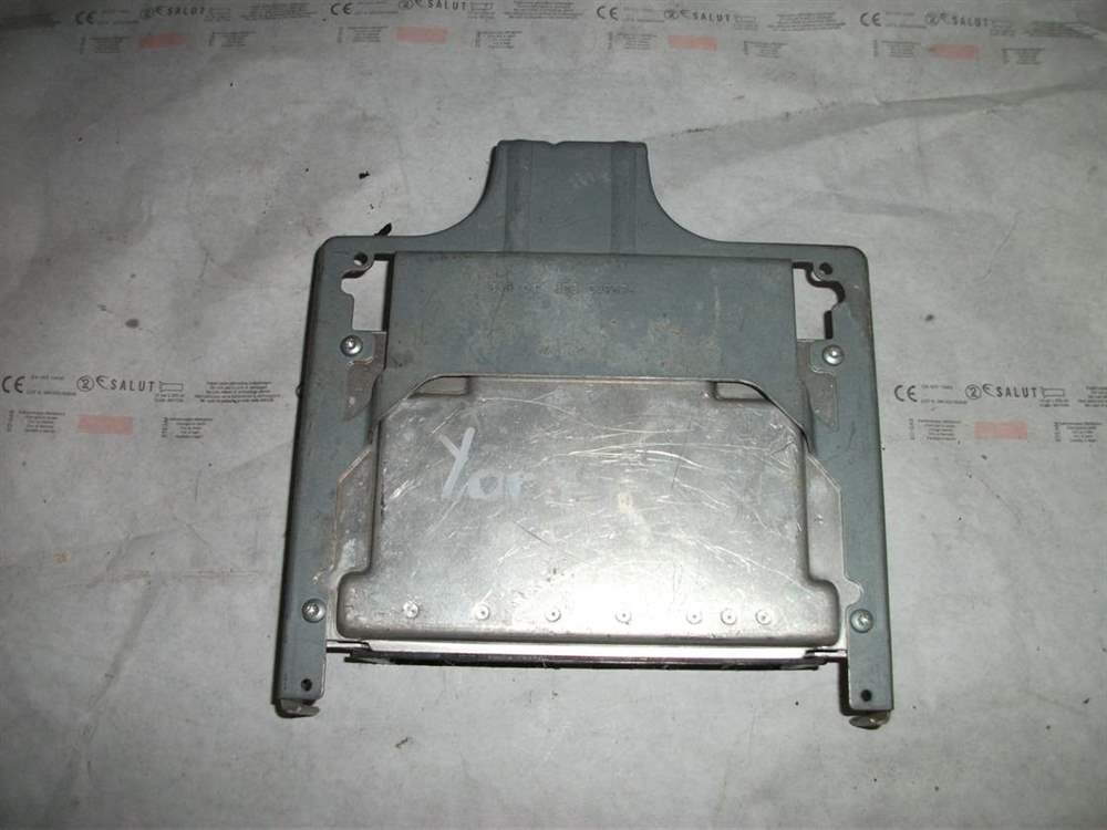 Toyota Yaris Beyin 89661-0D220