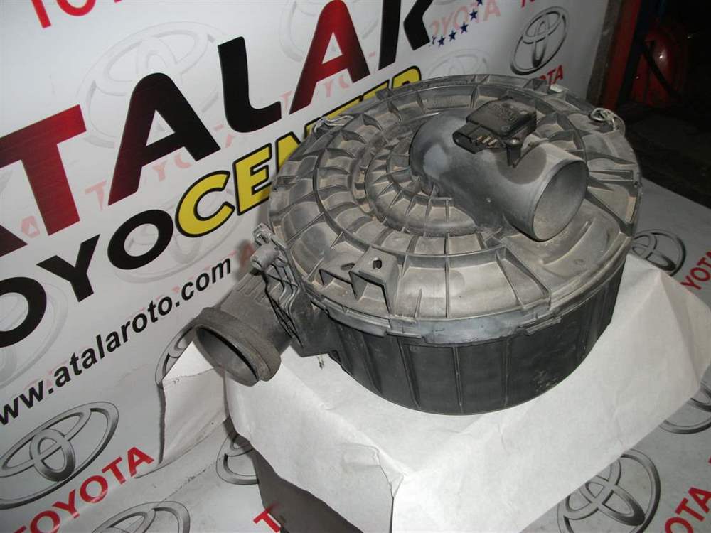 Toyota Hilüx 2011-2012 Hava Filtresi