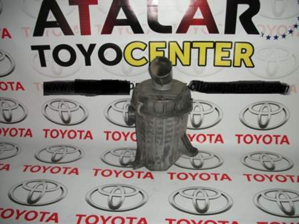 Toyota Htace Hava Filtre Kazanı 2010