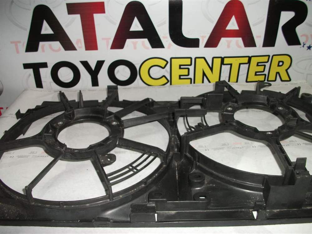 Toyota C-hr 2016-2017 Fan Davlumbazı