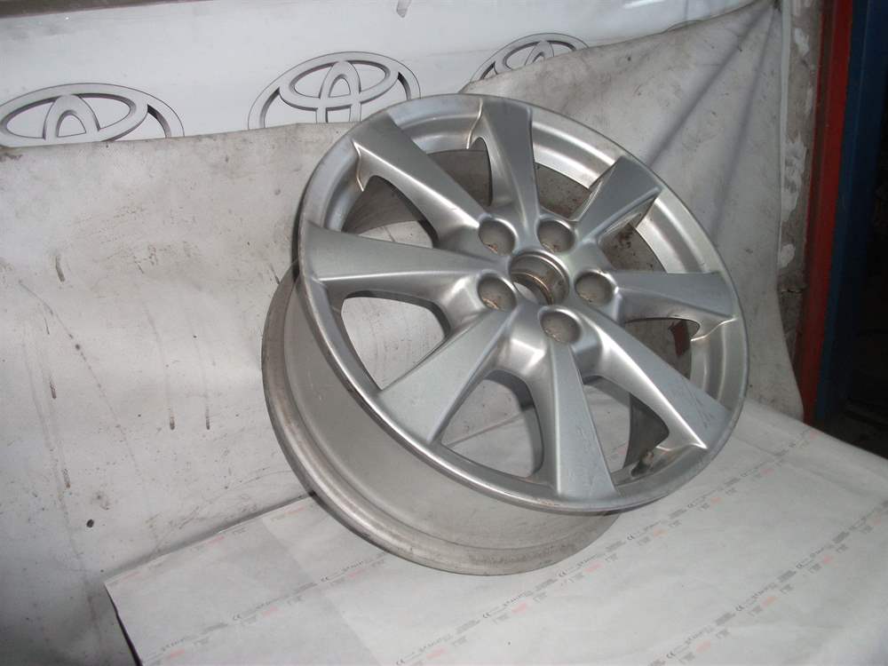 Toyota Avensis Jant Orjinal Hatasız 