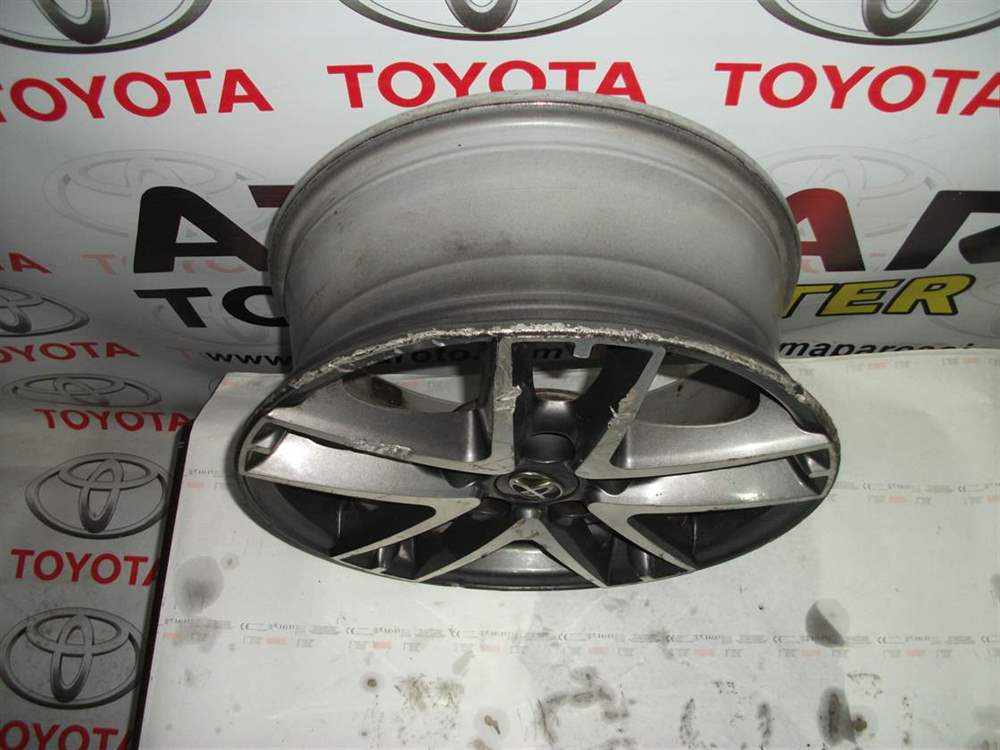 Toyota Corolla 2014 Alışımlı Jant Orjinal