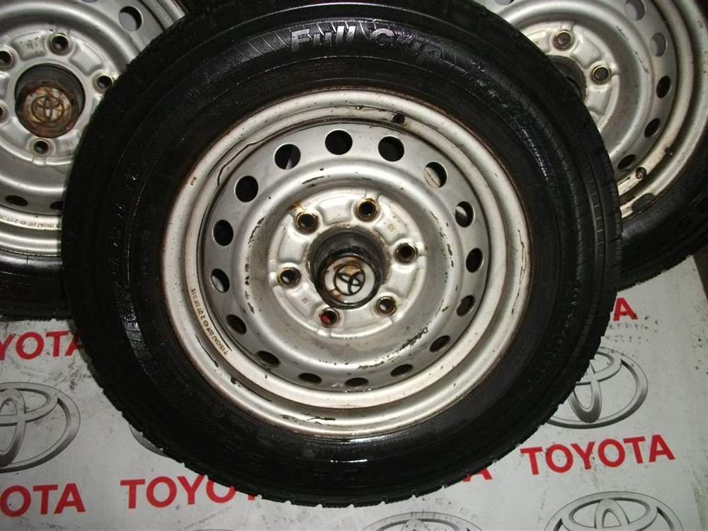 Toyota Hi-Ace 2018 4 Adet Jant Lastik
