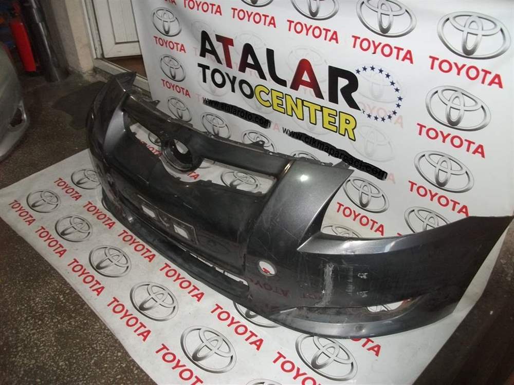 Toyota Auris 2010 Ön Tampon