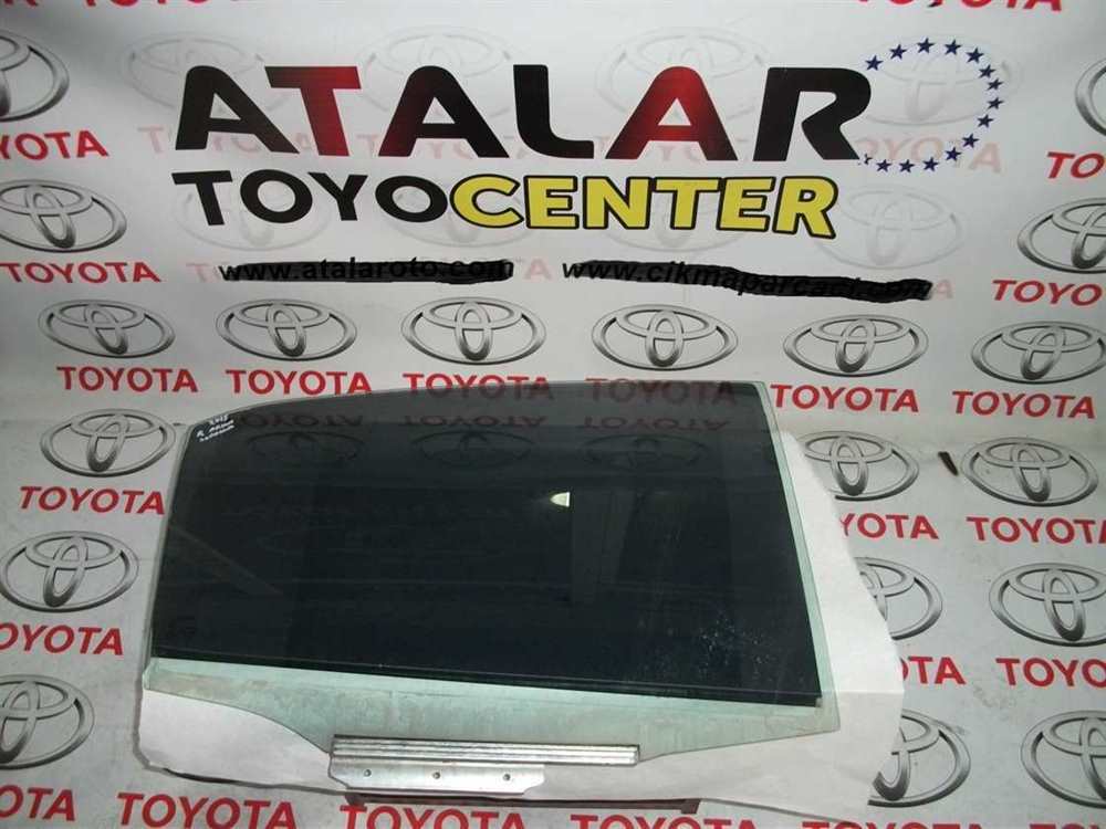 Toyota Corolla 2014-2018 Sağ Arka Cam