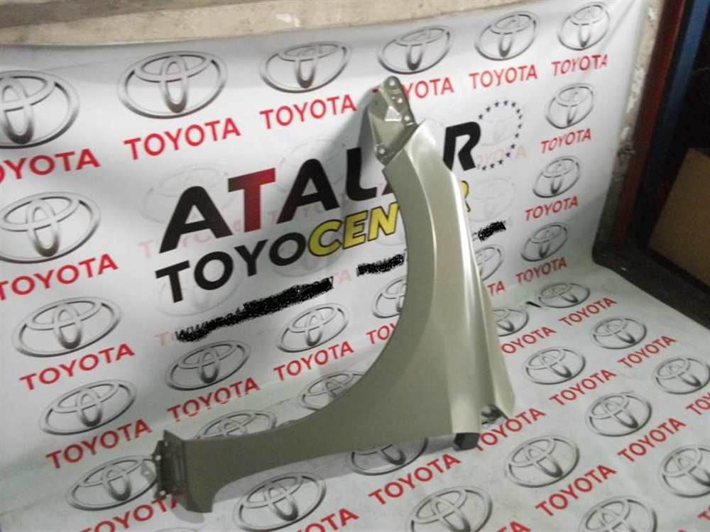 Toyota Corolla 2014-2018 Sol Çamurluk