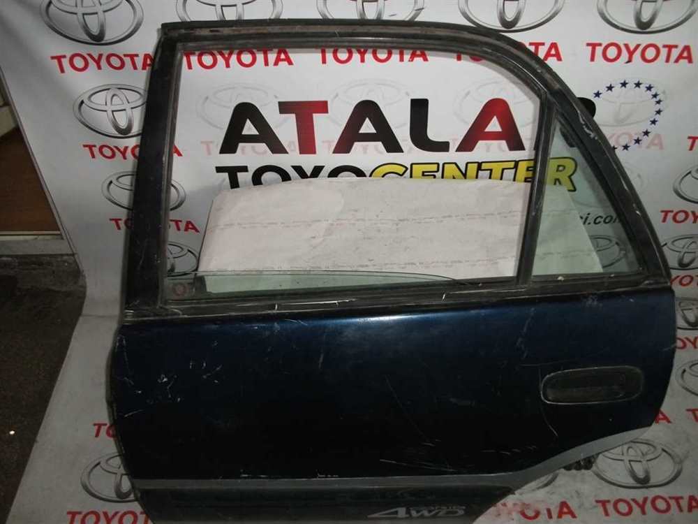 Toyota Corolla Arka Sol Kapı 1999