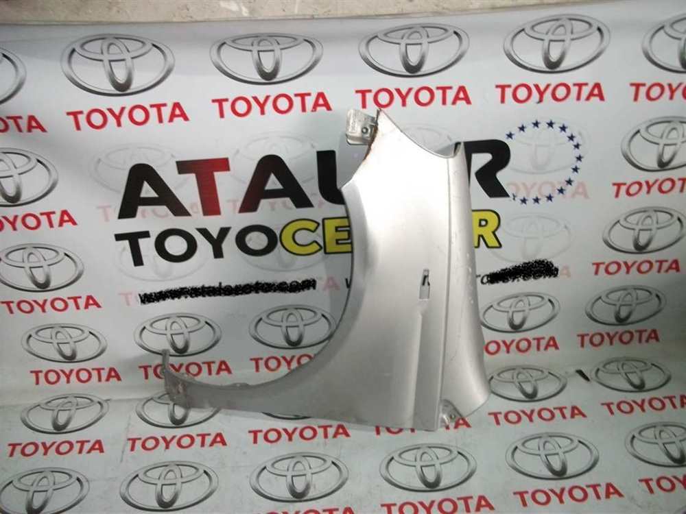 Toyota Yaris 2002-2003 Sol Ön Çamurluk