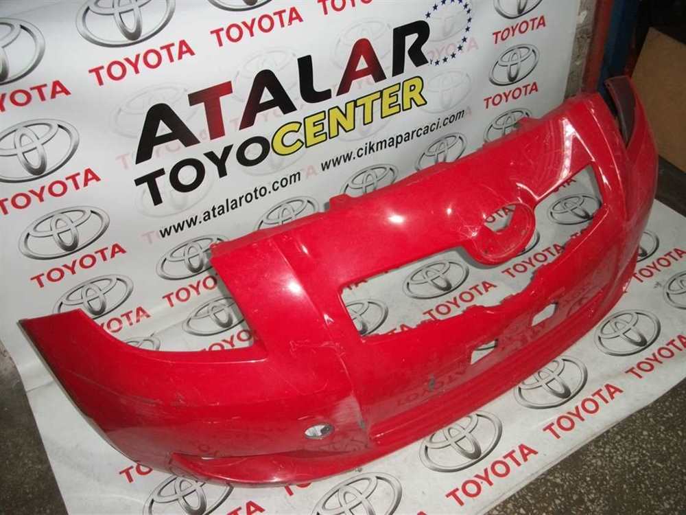 Toyota Yaris 2007 Ön Tampon
