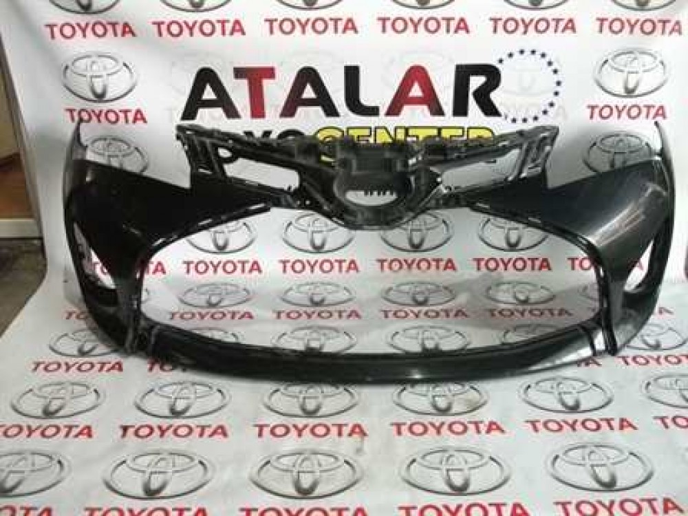 Toyota Yaris Ön Tampon Çok Temiz