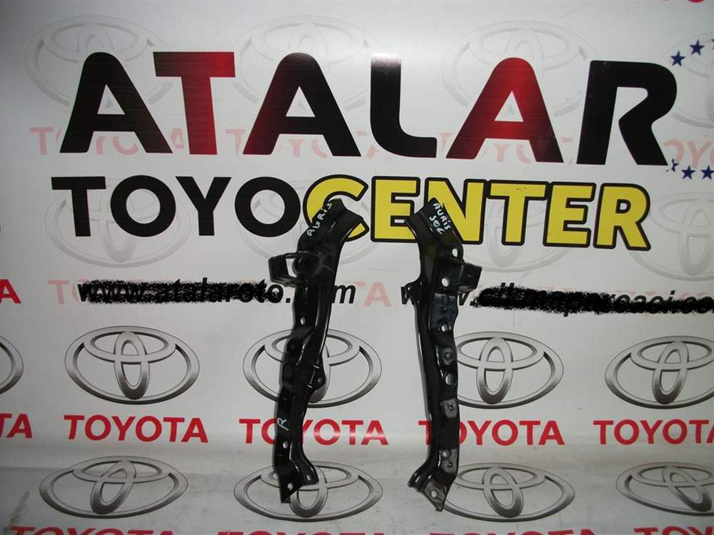 Toyota Auris Far Üst Bağlantı Sacı 