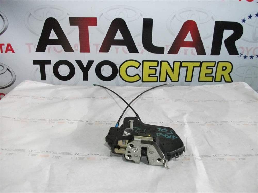 Toyota Corolla 2007-10 Sol Arka Kapı Kilidi 